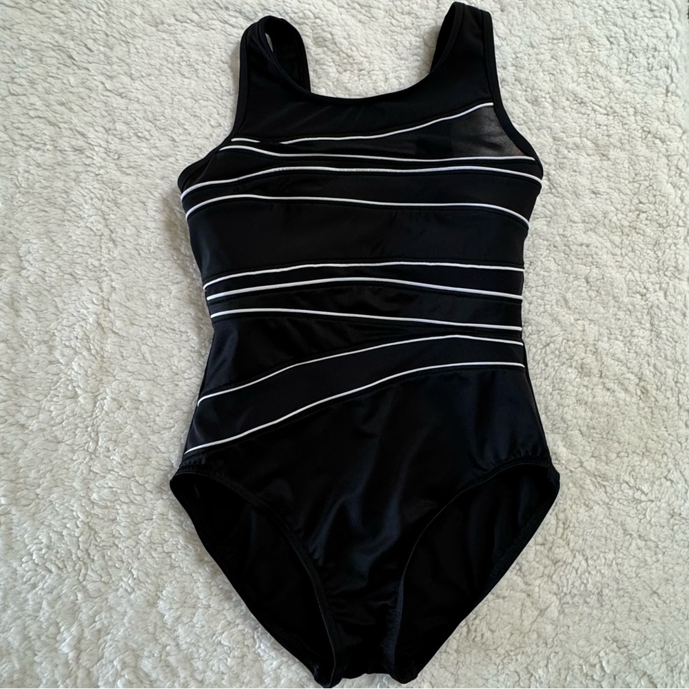 MIRACLESUIT PRISMATIX SOMERSET BLACK w/ WHITE TRIM & MESH INSETS ONE PIECE SZ 10